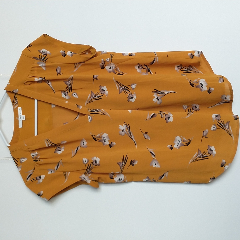 Stitch Fix FUN2FUN Lillian V-Neck Blouse